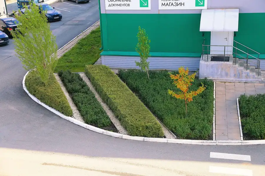 Территория завода «Ремтехкомплект» после благоустройства, кадр 6
